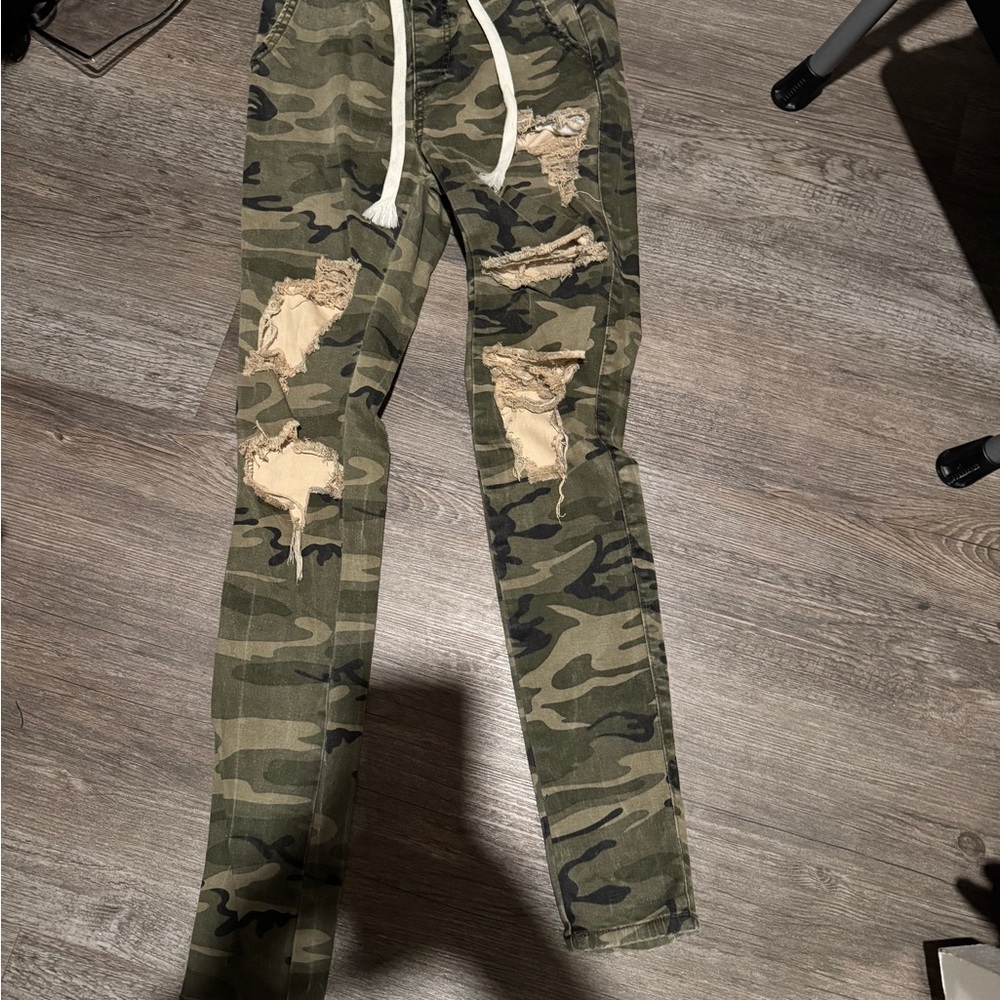 AKIRA Camo Distressed Skinny Jeans